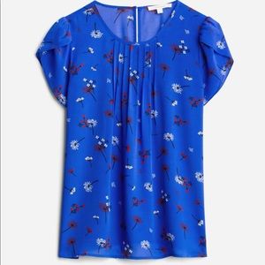 Fun2Fun Callum tulip sleeve blouse. Size M.